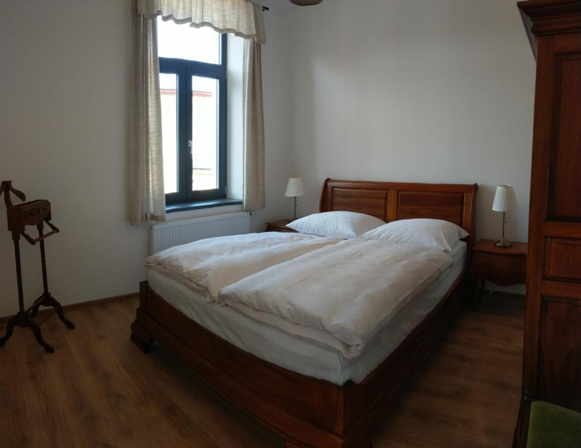 Apartmany Klasterni 84 Гейніце Екстер'єр фото